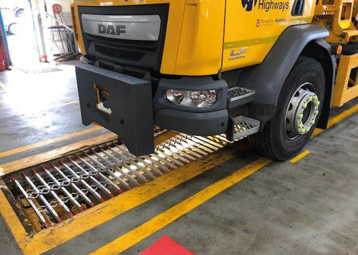 Oslona Zabezpieczajaca Kanaly Serwisowe (1)